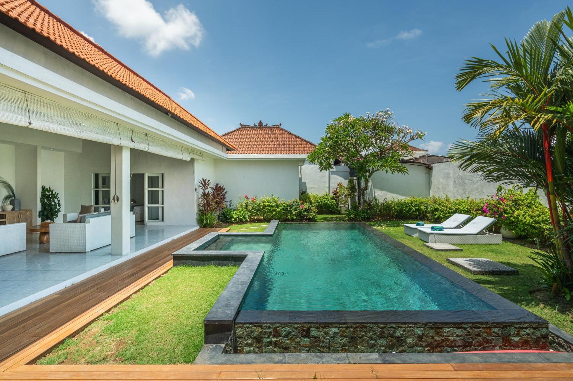 Modern 3 Bedrooms Villa Beach Walking Distance Seminyak Exterior foto
